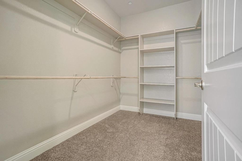 Image 27 of property listing at 2944 Vermont Avenue, Clovis, CA 93619