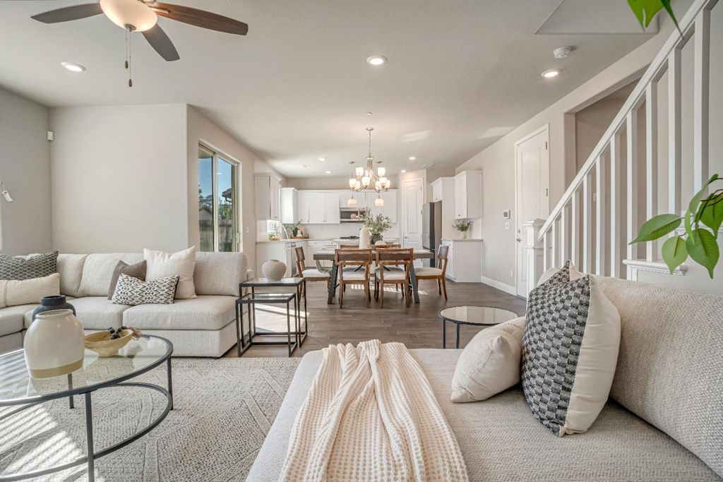 Image 3 of property listing at 2944 Vermont Avenue, Clovis, CA 93619