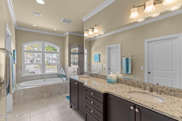 5090 Stoney Point Drive, Leland, NC 28451