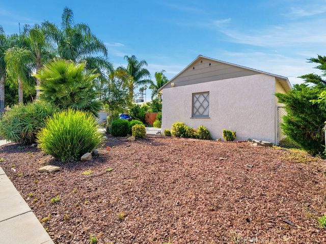 20457 Schoolcraft Street, Winnetka, CA 91306