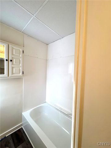 48 Clark Street, Auburn, NY 13021