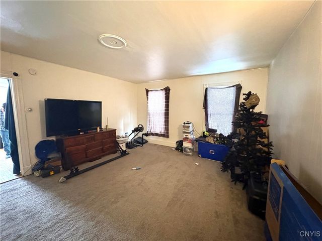 48 Clark Street, Auburn, NY 13021