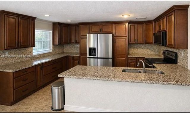 10207 SW 20th Court, Miramar, FL 33025