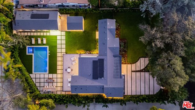 5064 Encino Avenue, Encino, CA 91316