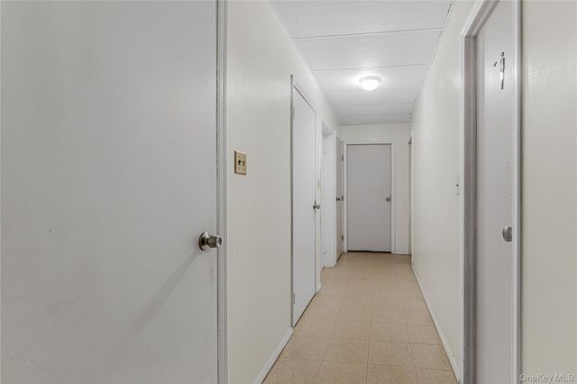 82 Riverdale Avenue, White Plains, NY 10607