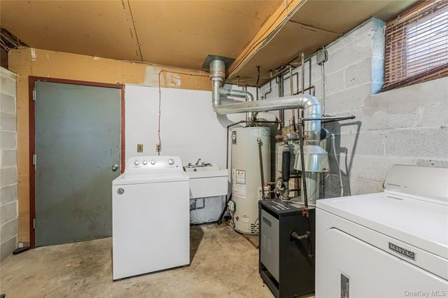 82 Riverdale Avenue, White Plains, NY 10607