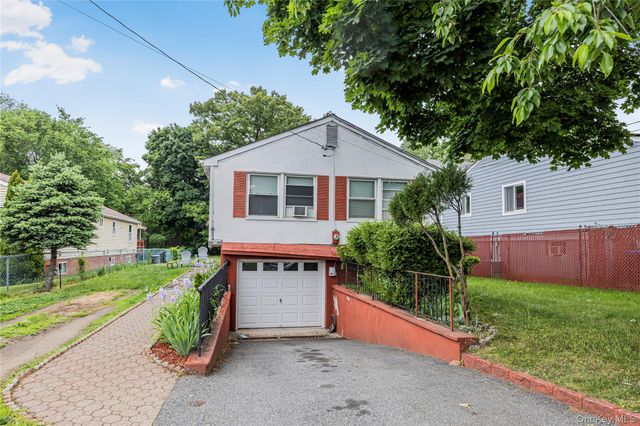82 Riverdale Avenue, White Plains, NY 10607
