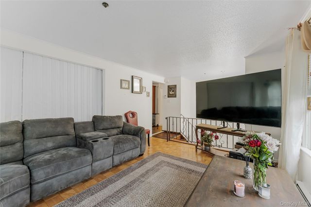 82 Riverdale Avenue, White Plains, NY 10607