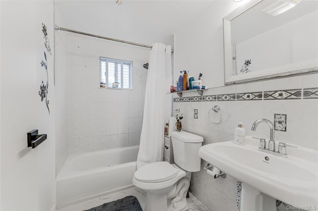 82 Riverdale Avenue, White Plains, NY 10607