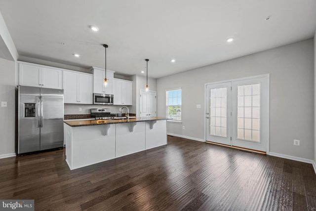 1816 WIND GATE RD, Baltimore, MD 21227
