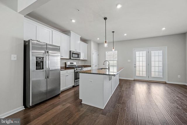 1816 WIND GATE RD, Baltimore, MD 21227