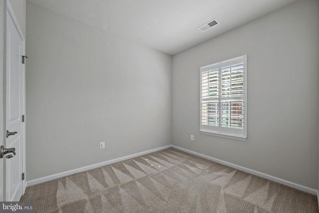 1816 WIND GATE RD, Baltimore, MD 21227