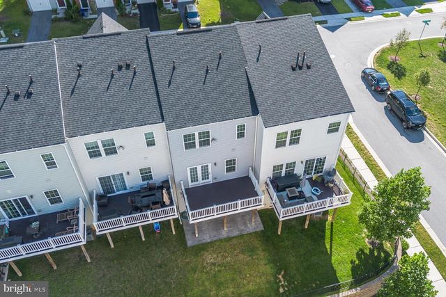 1816 WIND GATE RD, Baltimore, MD 21227