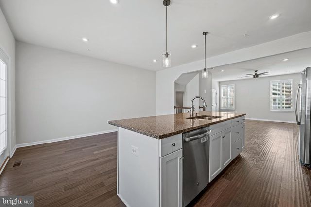 1816 WIND GATE RD, Baltimore, MD 21227