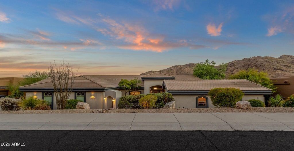 15205 E SUNDOWN Drive, Fountain Hills, AZ 85268 — photo 3