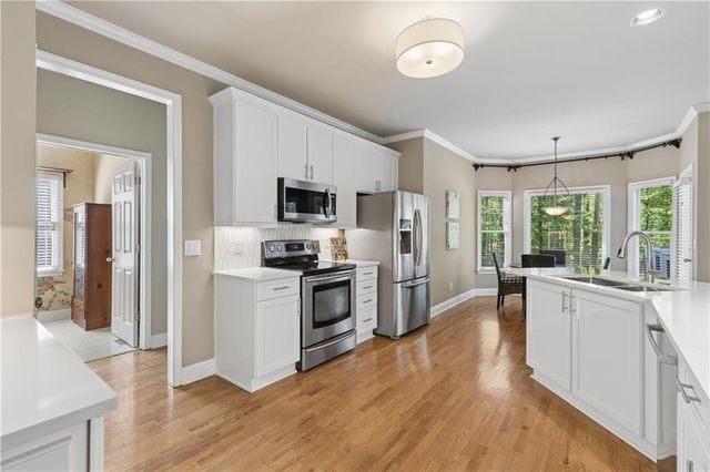 2075 Woodside Park Drive, Woodstock, GA 30188