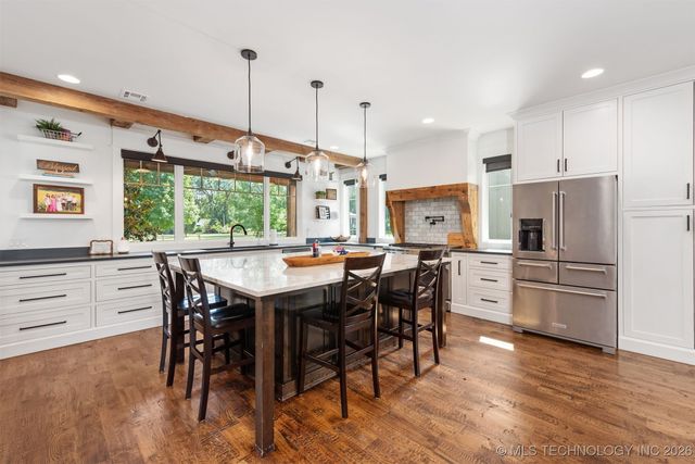 312 E Dallas Street, Broken Arrow, OK 74012