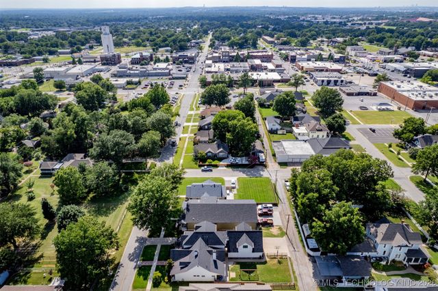 312 E Dallas Street, Broken Arrow, OK 74012