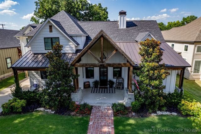 312 E Dallas Street, Broken Arrow, OK 74012