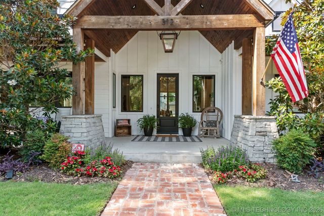 312 E Dallas Street, Broken Arrow, OK 74012