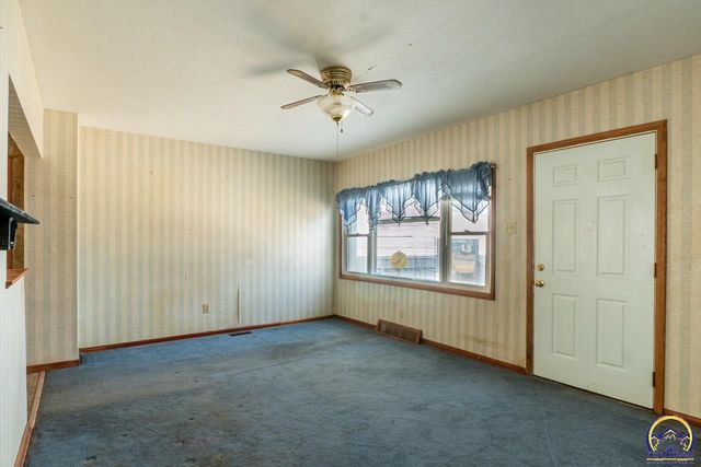 2347 SE Pennsylvania AVE, Topeka, KS 66604