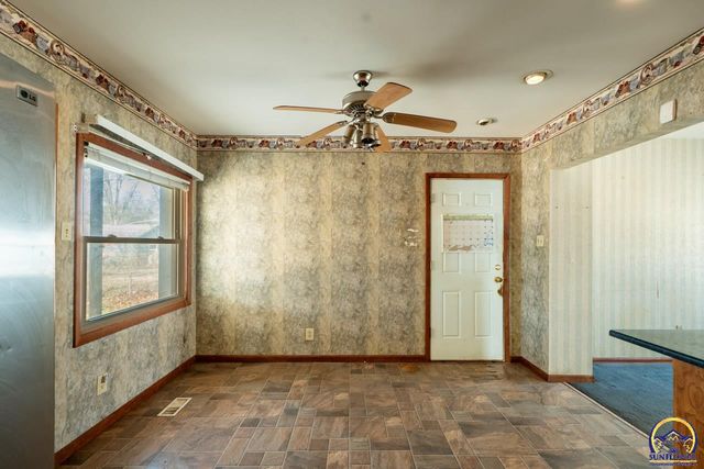 2347 SE Pennsylvania AVE, Topeka, KS 66604