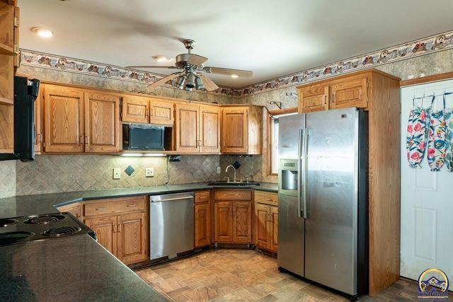 2347 SE Pennsylvania AVE, Topeka, KS 66604