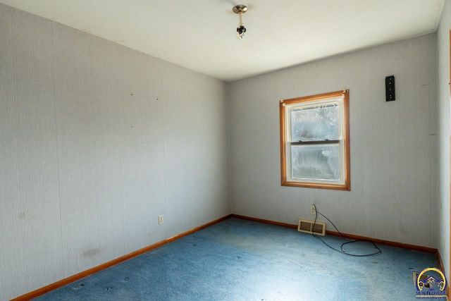 2347 SE Pennsylvania AVE, Topeka, KS 66604