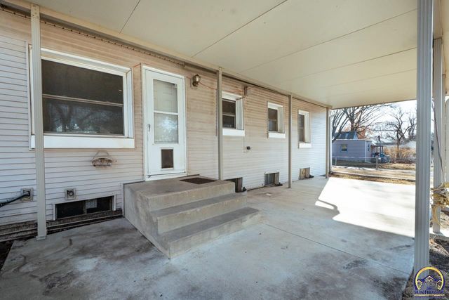 2347 SE Pennsylvania AVE, Topeka, KS 66604