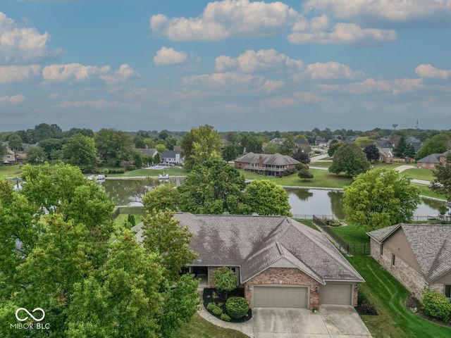 2545 Willow Street, Greenwood, IN 46143
