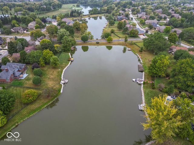 2545 Willow Street, Greenwood, IN 46143
