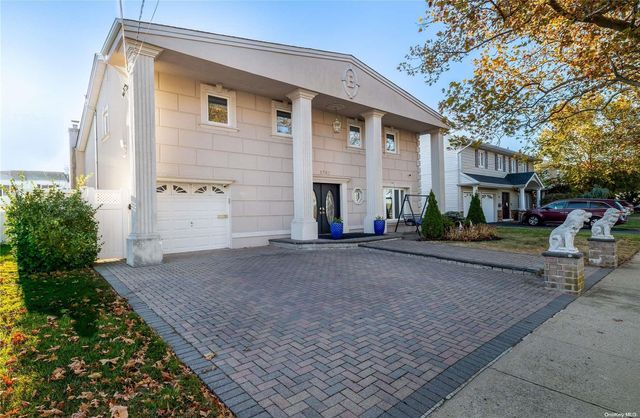 3780 Greentree Drive, Oceanside, NY 11572