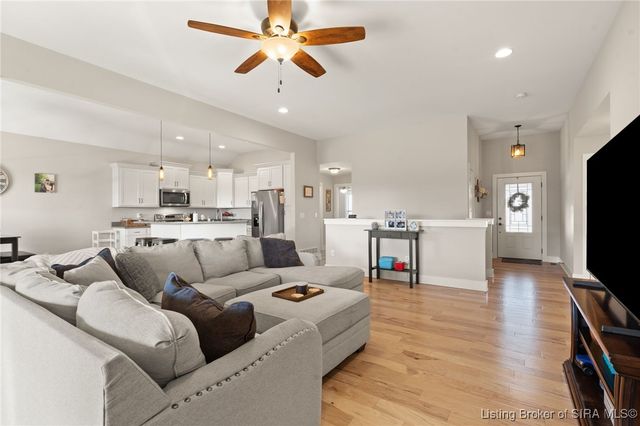 5940 Juniper Ridge Drive, Charlestown, IN 47111