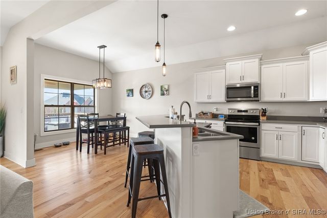 5940 Juniper Ridge Drive, Charlestown, IN 47111