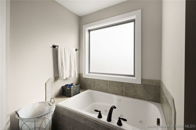 5940 Juniper Ridge Drive, Charlestown, IN 47111