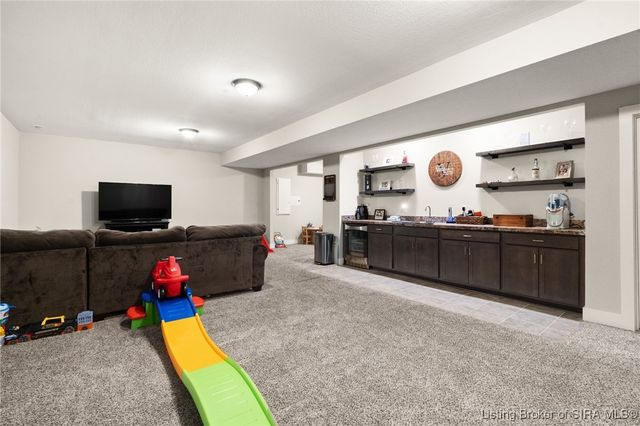 5940 Juniper Ridge Drive, Charlestown, IN 47111