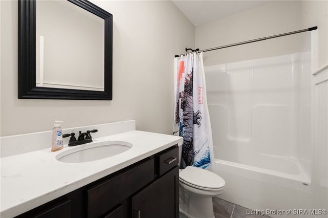 5940 Juniper Ridge Drive, Charlestown, IN 47111