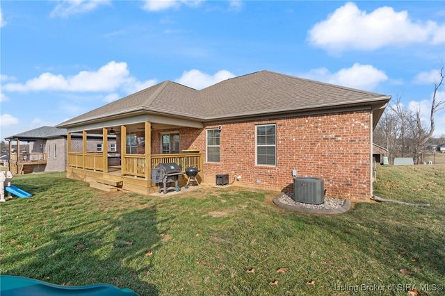 5940 Juniper Ridge Drive, Charlestown, IN 47111