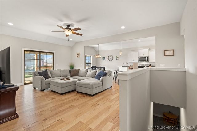 5940 Juniper Ridge Drive, Charlestown, IN 47111