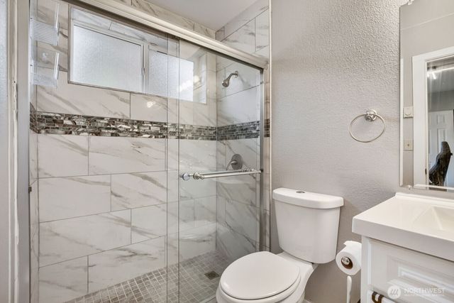 18608 SE 265th Street, Covington, WA 98042