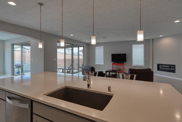 3140 Kacie Road NE, Rio Rancho, NM 87144
