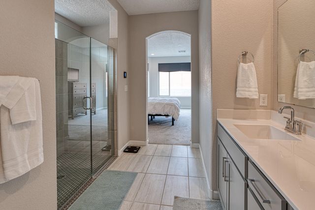 3140 Kacie Road NE, Rio Rancho, NM 87144