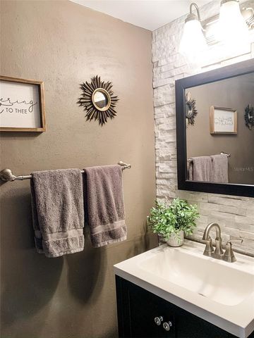 1304 BRIGADOON DRIVE, Clearwater, FL 33759