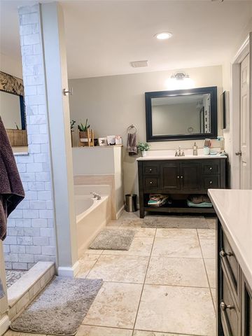 1304 BRIGADOON DRIVE, Clearwater, FL 33759