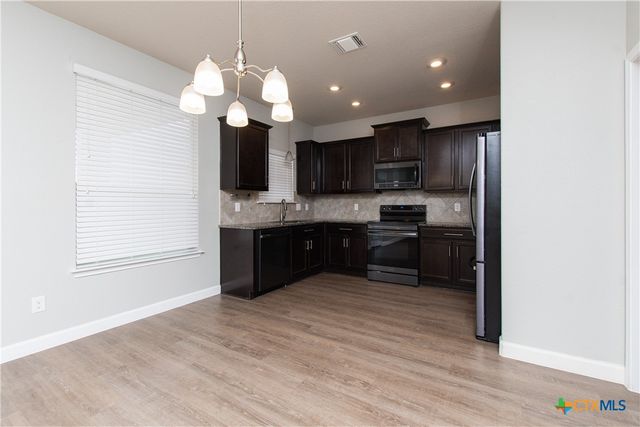 5114 Dauphin Drive, Belton, TX 76513