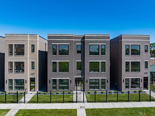 416 E 50th Place 1W, Chicago, IL 60615