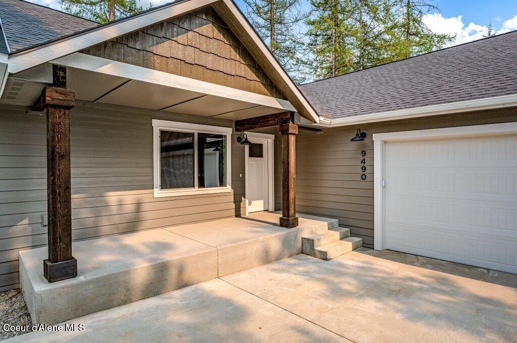 9490 Sunnyside Rd, Sandpoint, ID 83864 photo 2
