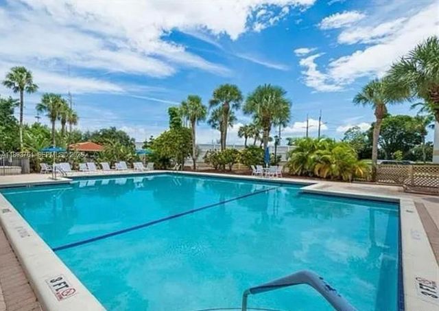 5570 NW 44th Street 312A, Lauderhill, FL 33319
