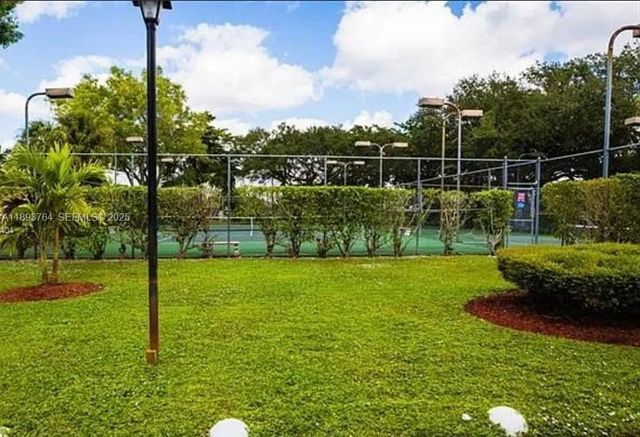 5570 NW 44th Street 312A, Lauderhill, FL 33319