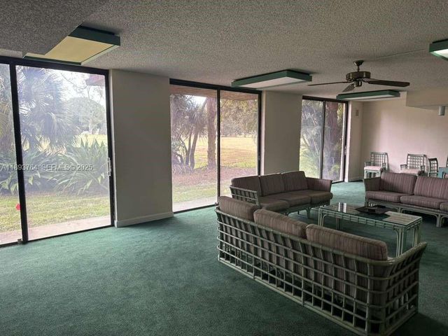 5570 NW 44th Street 312A, Lauderhill, FL 33319